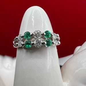 Emerald ring